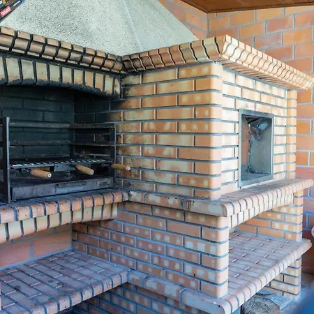 Vivienda Jardin Monforte De Lemos