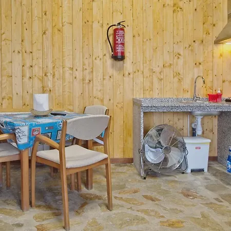 Vivienda Jardin Monforte De Lemos